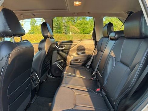 Used 2021 Subaru Forester Limited AWD/4WD image 16