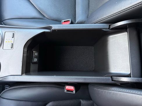 Used 2024 Toyota Camry XLE image 37