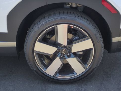 New 2026 Hyundai Santa Fe Limited FWD image 11