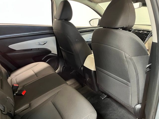 Used 2024 Hyundai Tucson SE FWD image 14