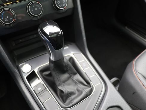 Used 2024 Volkswagen Tiguan Wolfsburg Edition image 25