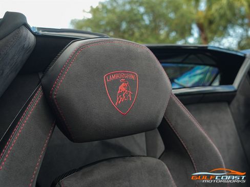 Used 2016 Lamborghini Aventador LP 700-4 image 34