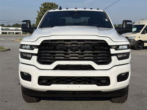 New 2026 RAM 2500 Big Horn AWD/4WD image 3