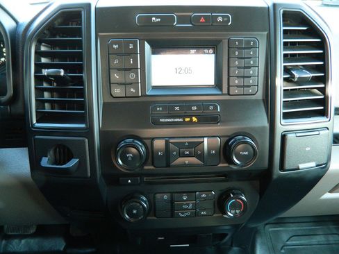 Used 2018 Ford F150 XL w/ Equipment Group 101A Mid image 15