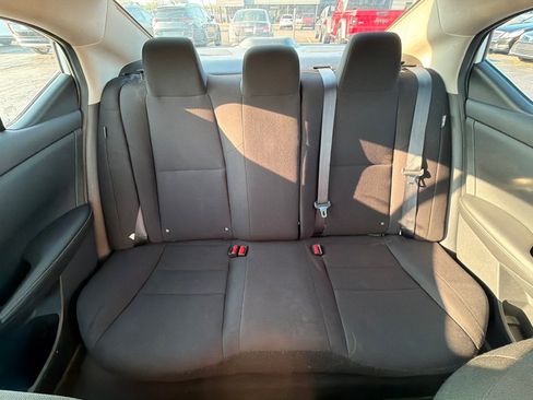 Used 2025 Nissan Sentra S FWD image 33