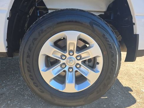 Used 2023 RAM 1500 Laramie image 31