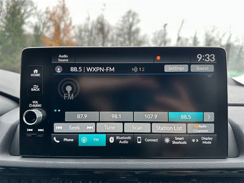 Used 2025 Honda CR-V EX-L image 16