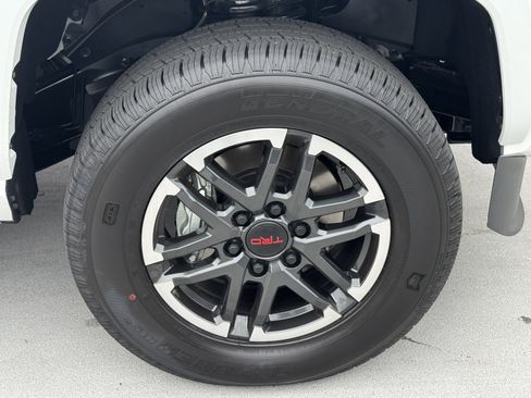 New 2025 Toyota Tacoma TRD Sport image 15