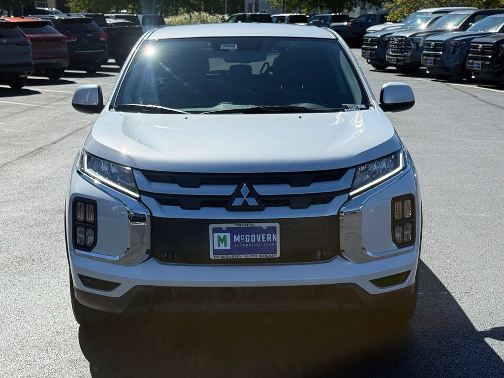Used 2025 Mitsubishi Outlander Sport ES AWD/4WD image 13