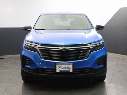 Used 2024 Chevrolet Equinox LS w/ LS Convenience Package image 3