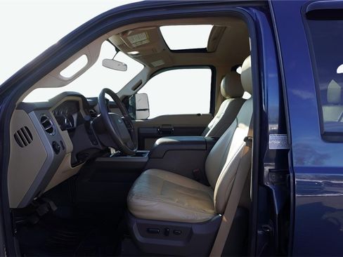 Used 2013 Ford F350 Lariat w/ Chrome Pkg image 8