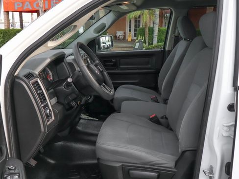 Used 2019 RAM 1500 Express w/ Express Value Package image 15