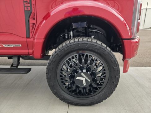 Used 2024 Ford F450 Platinum image 51
