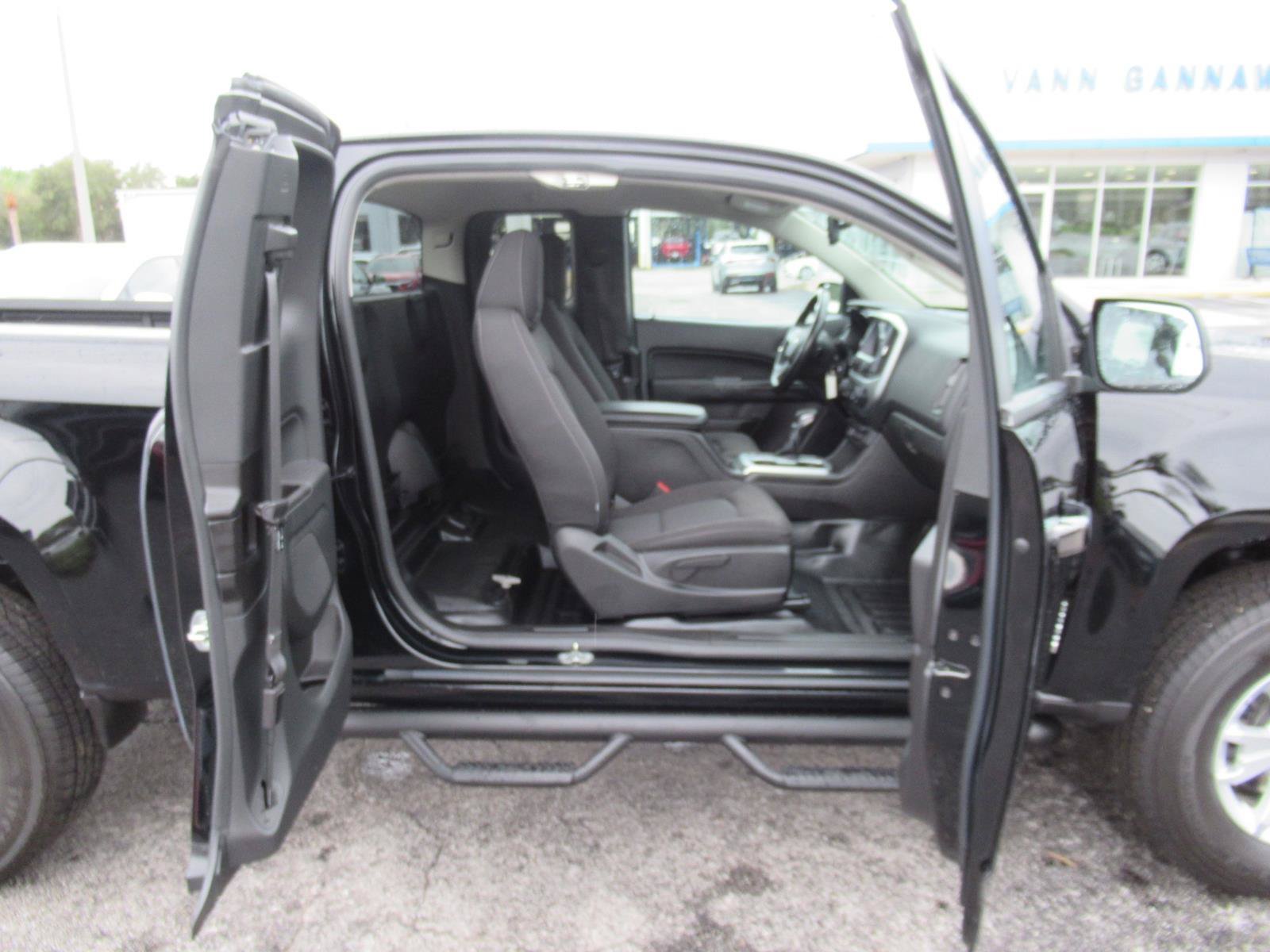Used 2022 Chevrolet Colorado LT w/ Fleet Safety Package RWD image 14