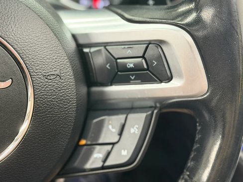 Used 2020 Ford Mustang Premium RWD image 21