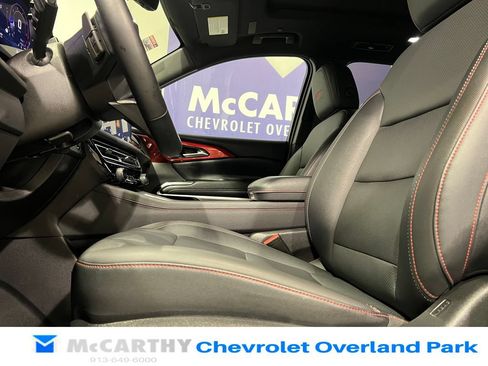 Used 2024 Chevrolet Traverse Z71 w/ Enhanced Driving Package AWD/4WD image 26