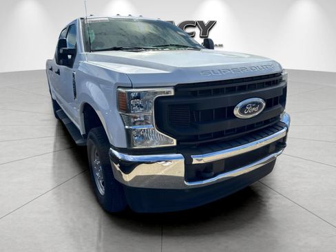 Used 2021 Ford F250 XL w/ Power Equipment Group AWD/4WD image 2