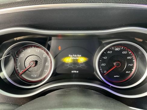 Used 2016 Dodge Charger R/T RWD image 7