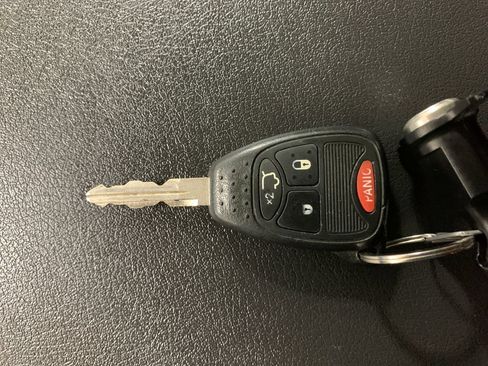 Used 2012 Jeep Liberty Sport w/ Popular Equipment Group AWD/4WD image 30