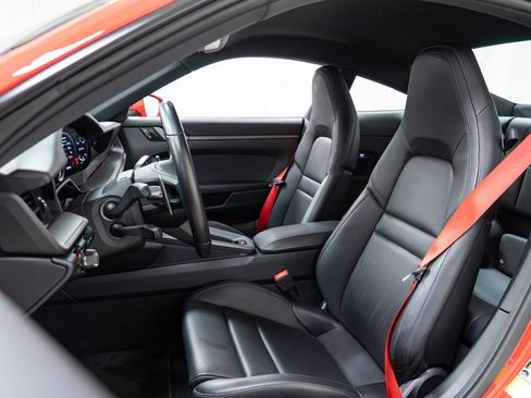 Certified 2020 Porsche 911 Carrera S RWD image 17