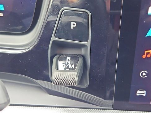 Certified 2024 Porsche Cayenne S image 34