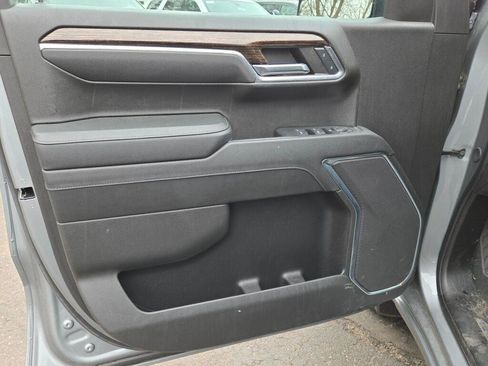 Used 2024 GMC Sierra 1500 Elevation image 18