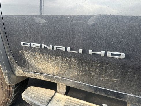 Used 2024 GMC Sierra 2500 Denali w/ Denali Reserve Package image 22