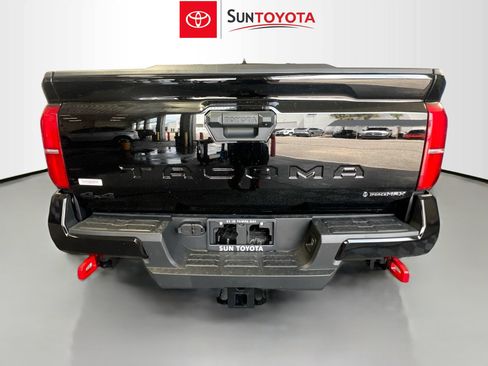 New 2025 Toyota Tacoma TRD Off-Road image 5