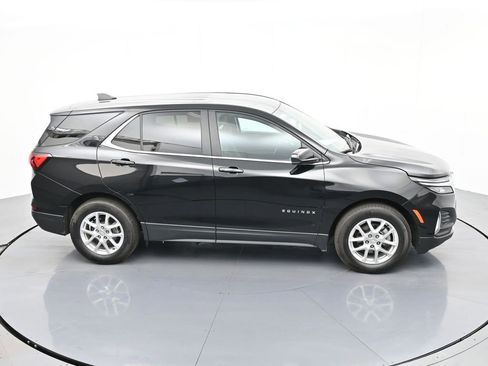 Used 2023 Chevrolet Equinox LT image 22