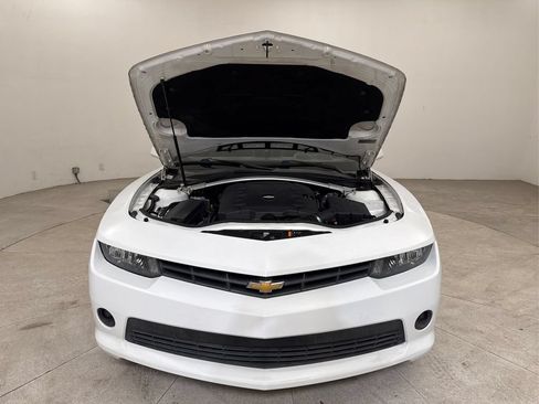 Used 2015 Chevrolet Camaro LT RWD image 19