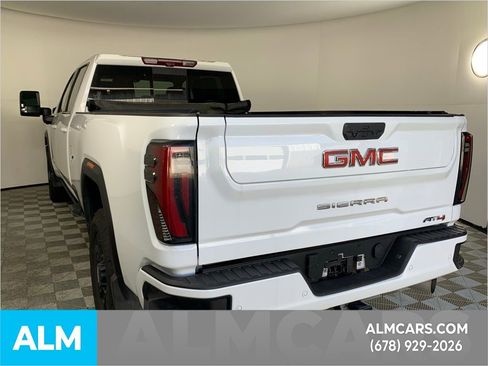 Used 2024 GMC Sierra 2500 AT4 w/ AT4 Premium Plus Package image 7