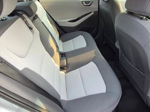 Used 2020 Hyundai Ioniq SE FWD image 23