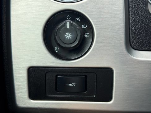 Used 2013 Ford F150 Platinum image 17