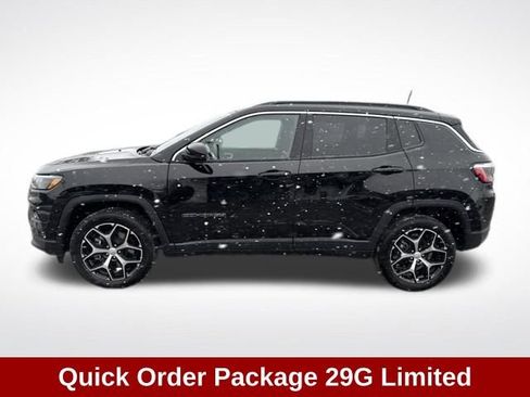 Used 2024 Jeep Compass Limited image 2