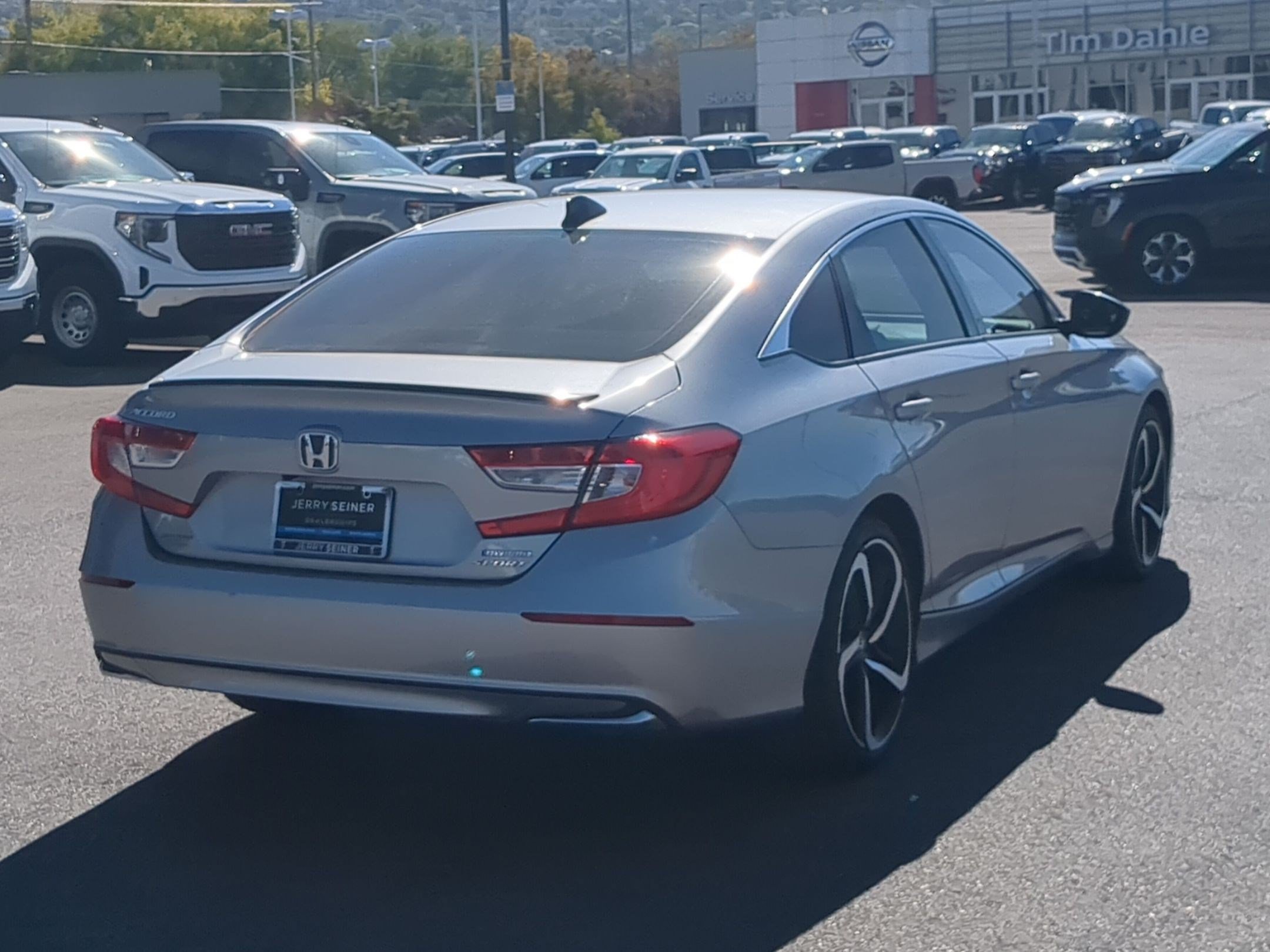 Used 2022 Honda Accord Sport image 5