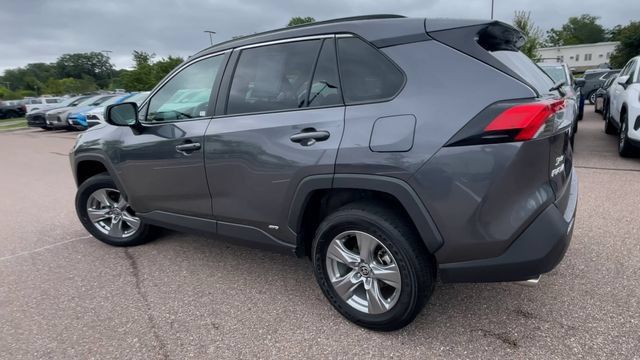 Certified 2025 Toyota RAV4 LE AWD/4WD image 4