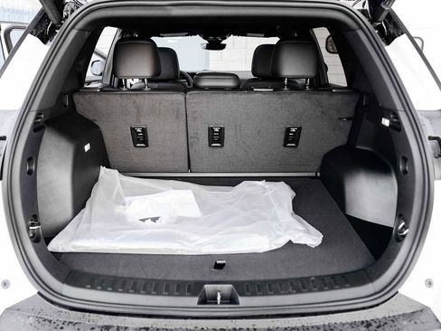 New 2026 Chevrolet Equinox RS w/ Convenience Package III image 12