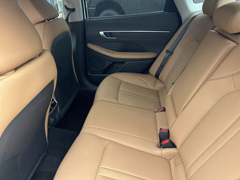 Used 2021 Hyundai Sonata Limited image 13