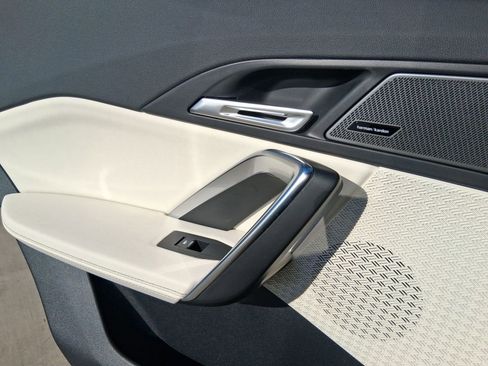 Used 2026 BMW X1 xDrive28i w/ Technology Package image 29