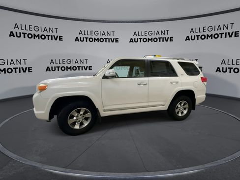 Used 2012 Toyota 4Runner SR5 image 6
