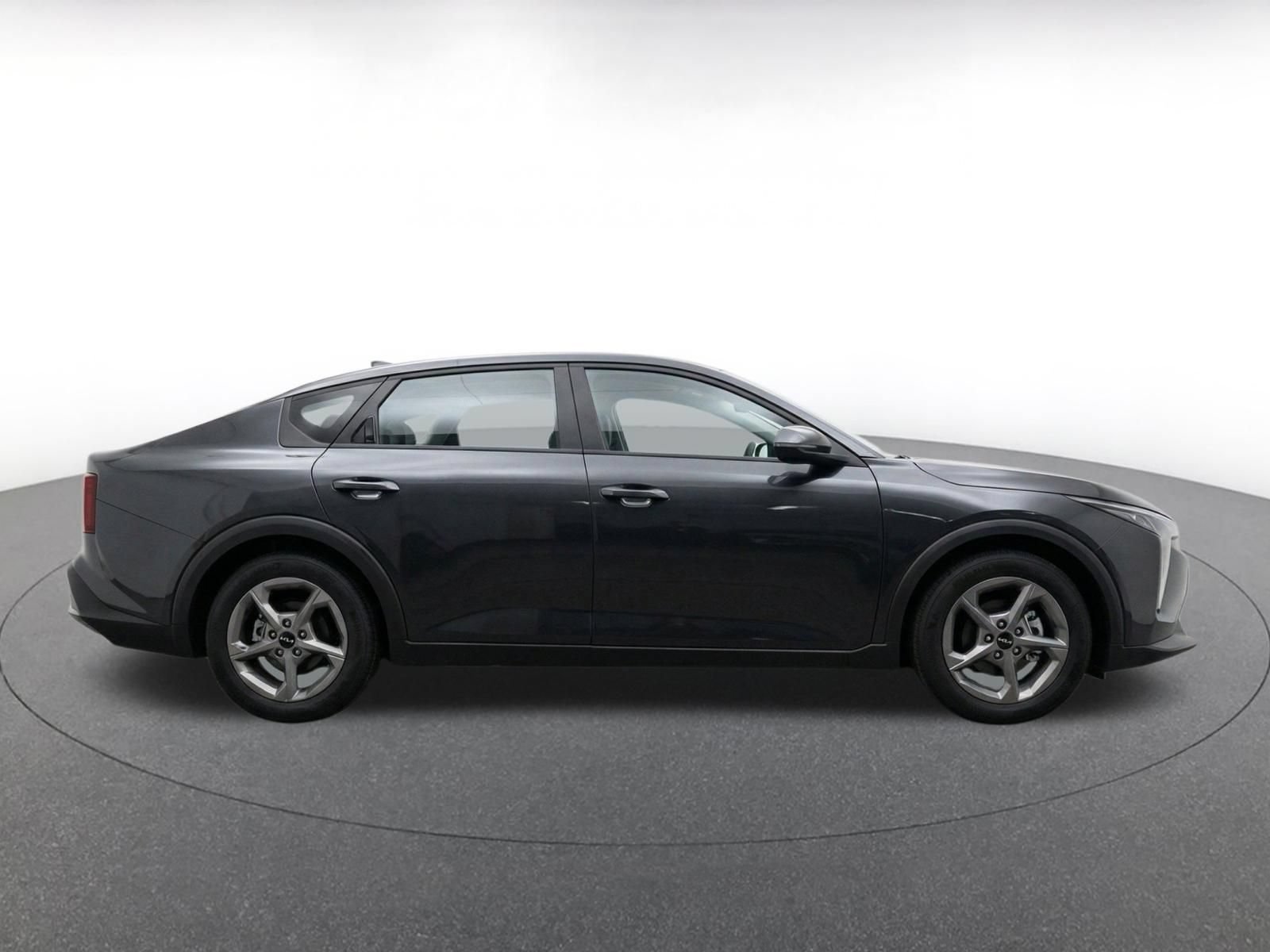 Used 2026 Kia K4 FWD image 10