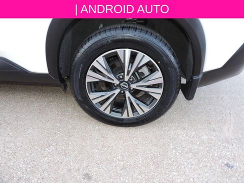 Certified 2023 Nissan Rogue SV w/ SV Premium B Package AWD/4WD image 11