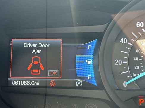 Used 2024 Ford Edge SEL image 27