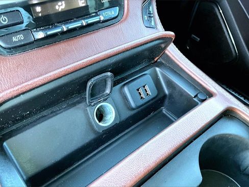 Used 2015 Chevrolet Tahoe LTZ image 30