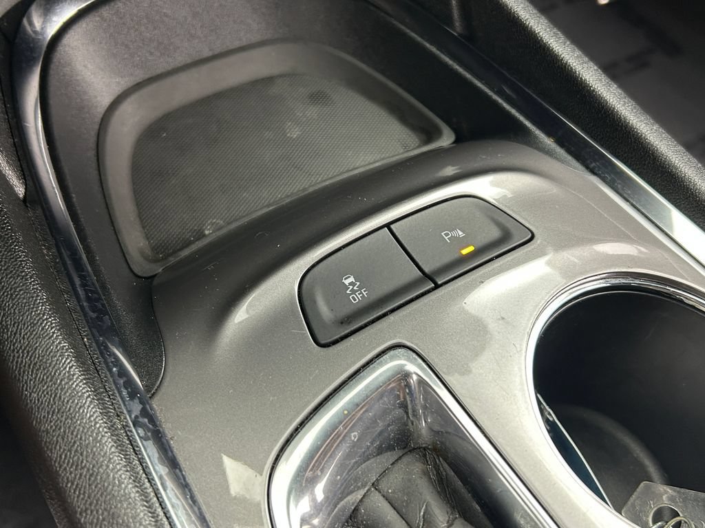 Used 2024 Chevrolet Malibu LT FWD image 32