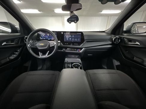 Certified 2025 Chevrolet Equinox LT AWD/4WD image 20