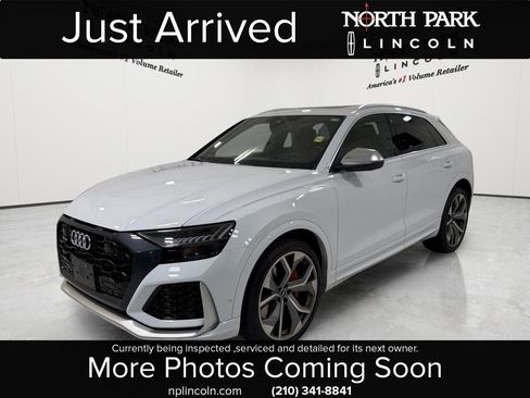 Used 2022 Audi RS Q8 AWD/4WD image 1