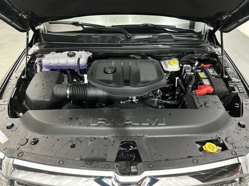 New 2026 RAM 1500 Big Horn AWD/4WD image 19