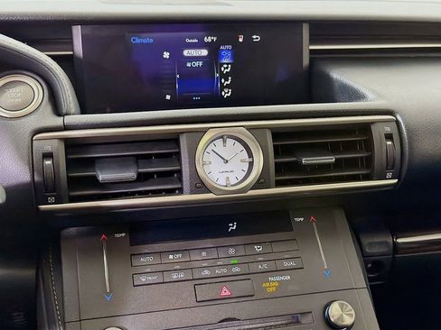 Used 2016 Lexus RC 200t w/ Premium Package image 17