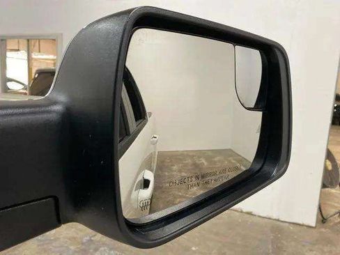 Used 2026 RAM 1500 Laramie AWD/4WD image 96